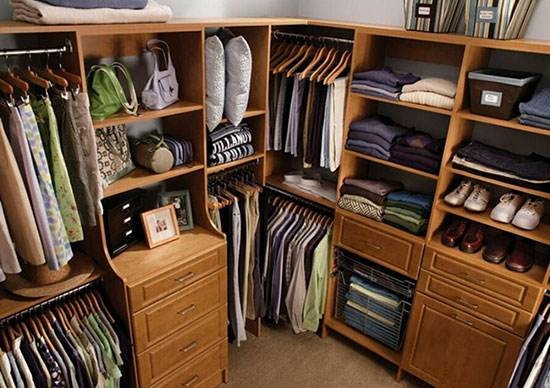 回南天，我家地板都長蘑菇了，還去什么菜市場呀